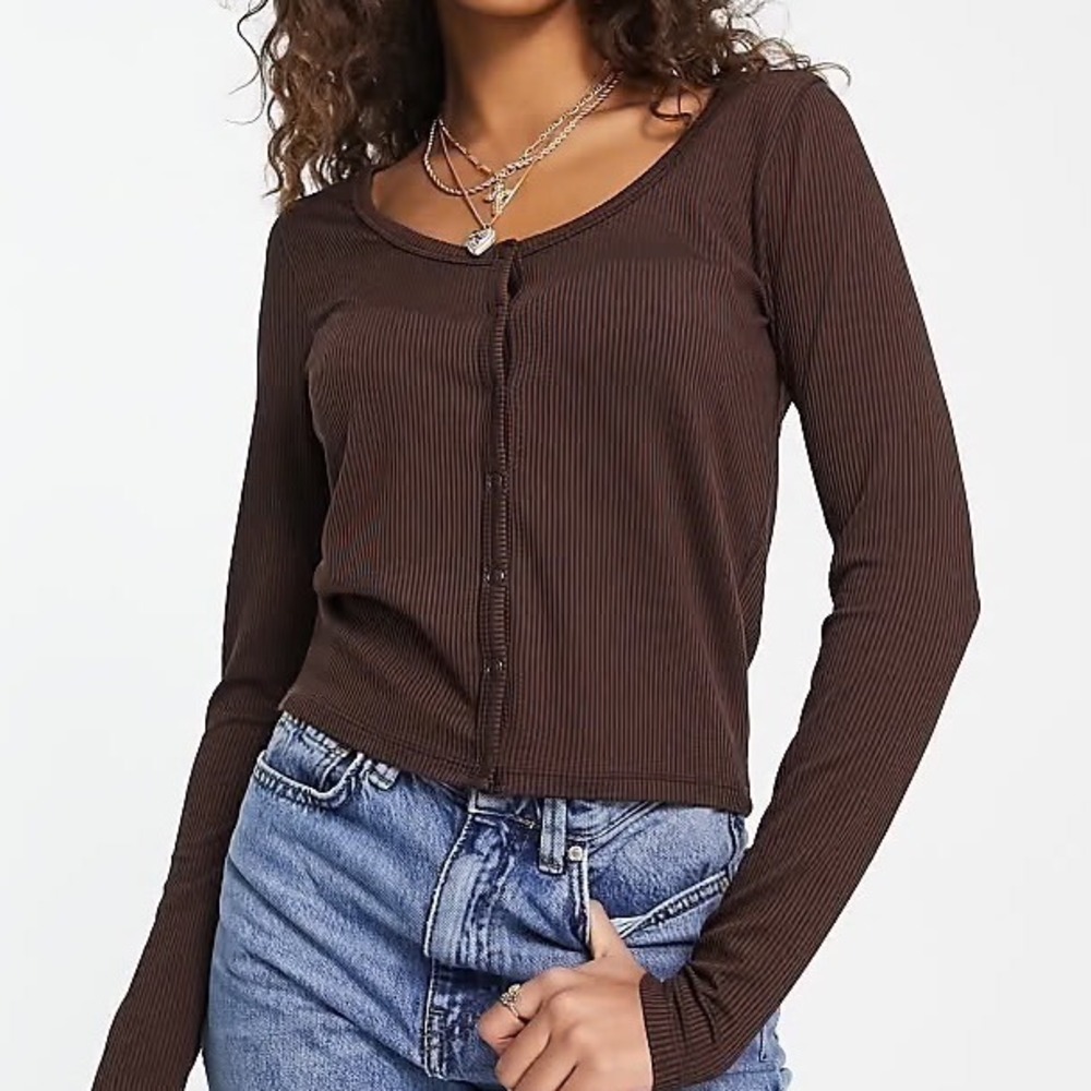 Hollister‎ Brown Ribbed Snap Front Long Sleeve Baby Tee Crop Top Medium